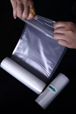 Rotoli sottovuoto PE PA sottovuoto in plastica goffrata per sacchetti sottovuoto per microonde
